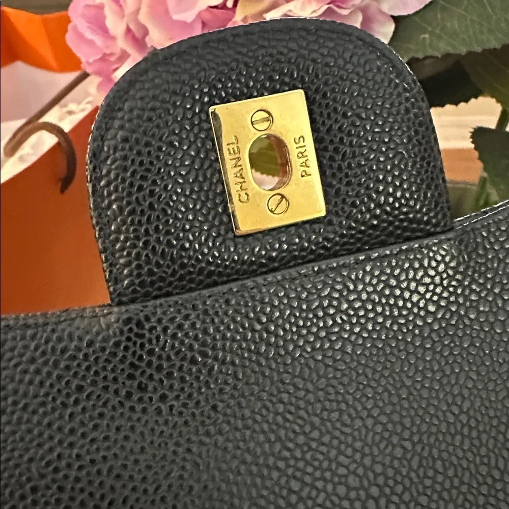 CHANEL JUMBO CAVIAR GHW - Picture 11 of 16